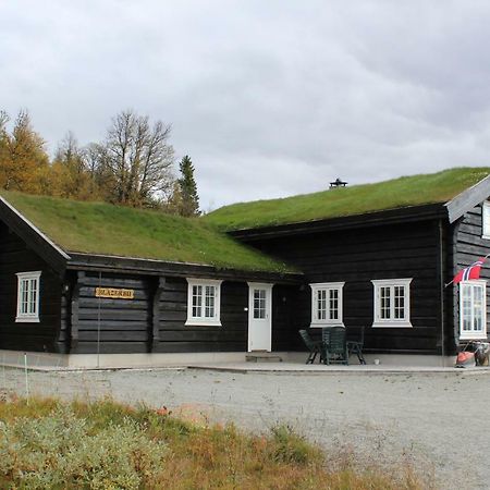 Blazerbu Four-Bedroom Chalet Myro Exterior foto