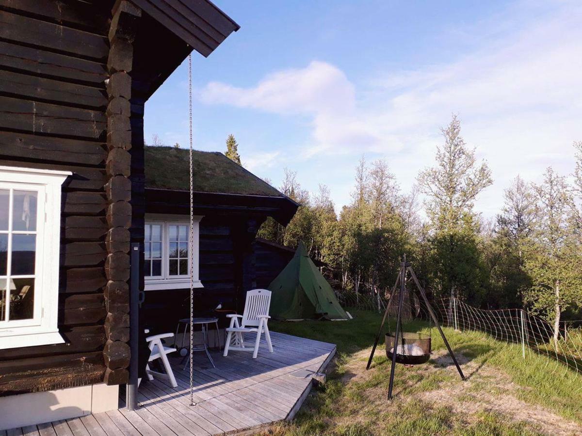 Blazerbu Four-Bedroom Chalet Myro Exterior foto
